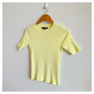JUDITH & CHARLES • Anok Ribbed Sweater in Yellow
